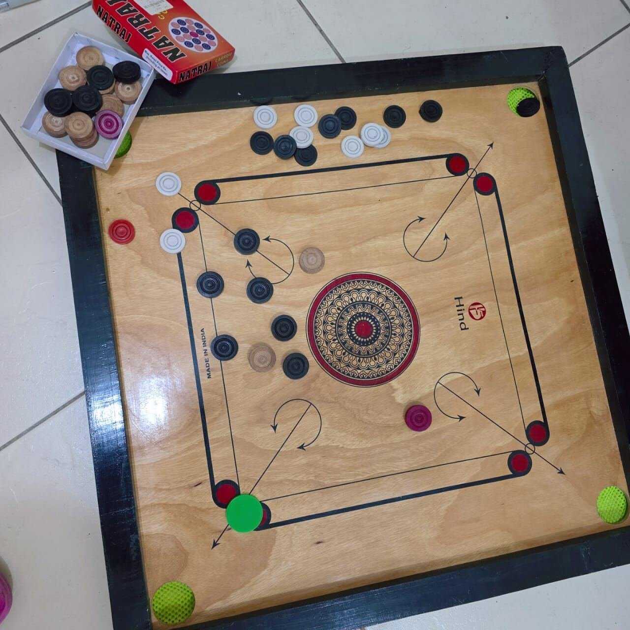 SAR 35, Carrom Board With Flick Discs Almost New
