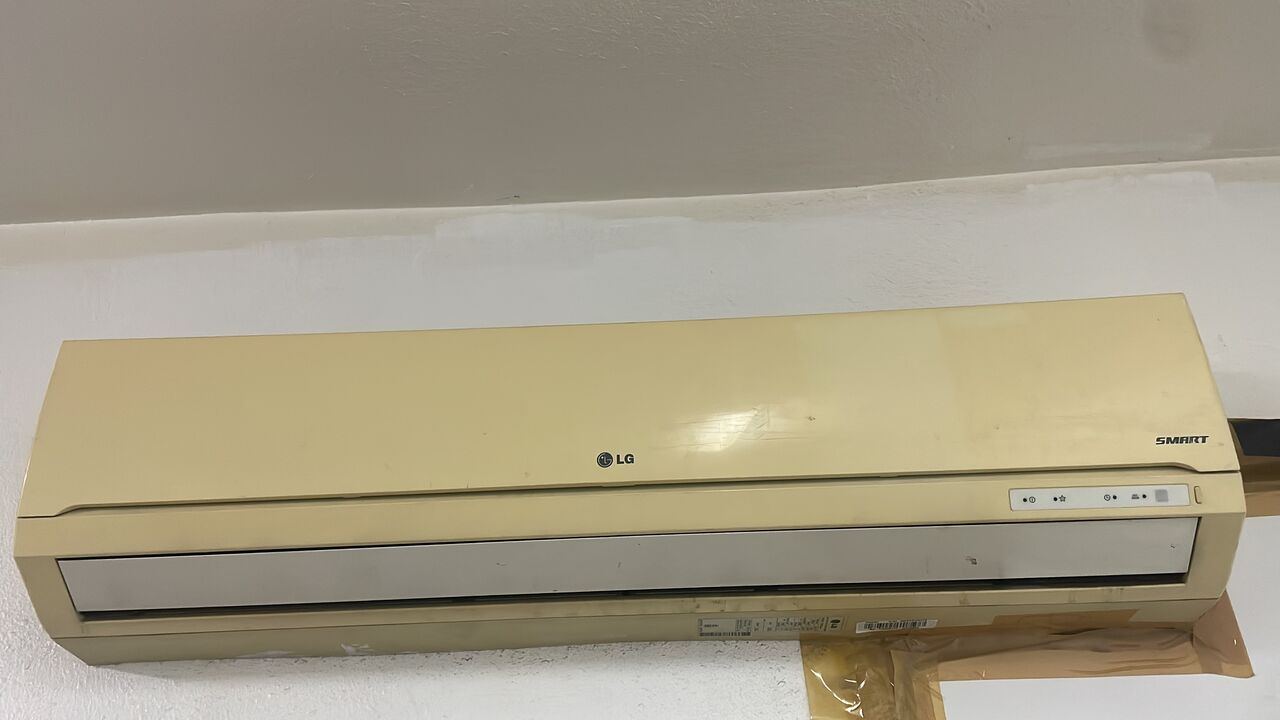 SAR 900, Split AC - LG 2 Ton