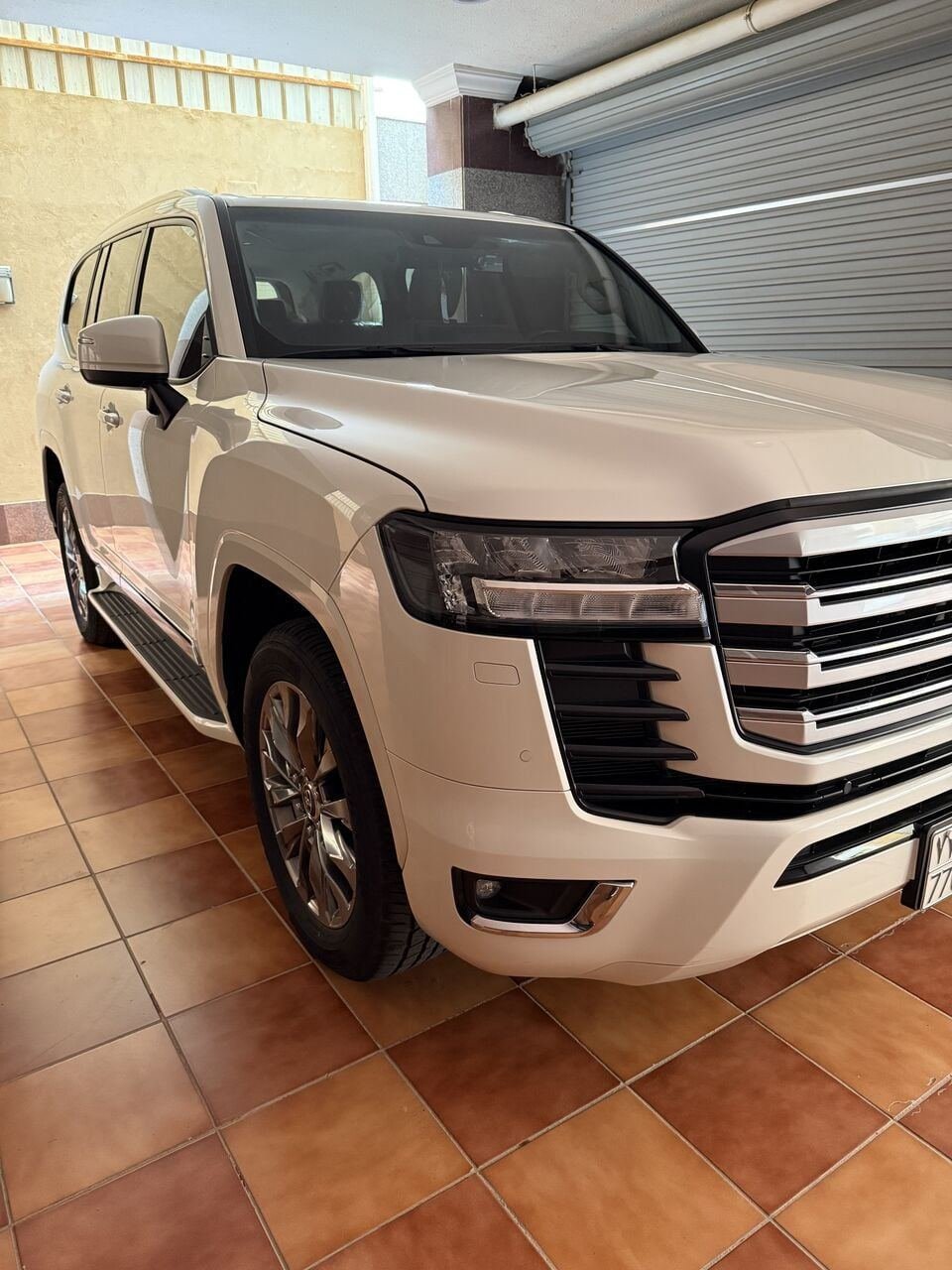 SAR 280000, Toyota Land Cruiser, 2024, Automatic, 16000 KM, For Sale: GXR (5) - White (Petrol)