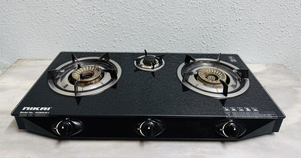 SAR 300, LPG Gas Stove And Cylinder For Sale