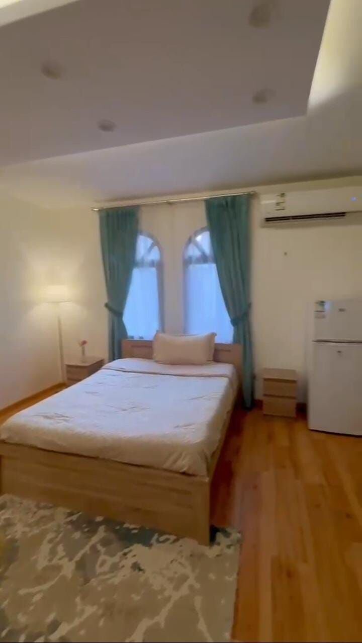 SAR 1500/month, Furnished, 30 Sq. Meter, Looking For Working Female Pakistani Girl For Room Sharing.