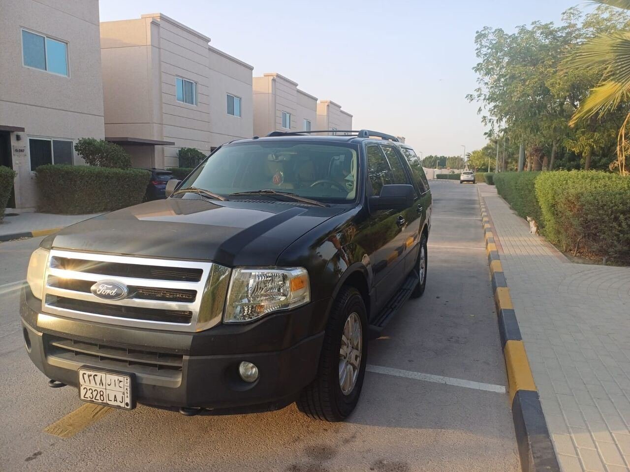 SAR 36000, Ford Expedition, 2013, Automatic, 213000 KM, First Owner Original Paint Well Maintained Low Mileage