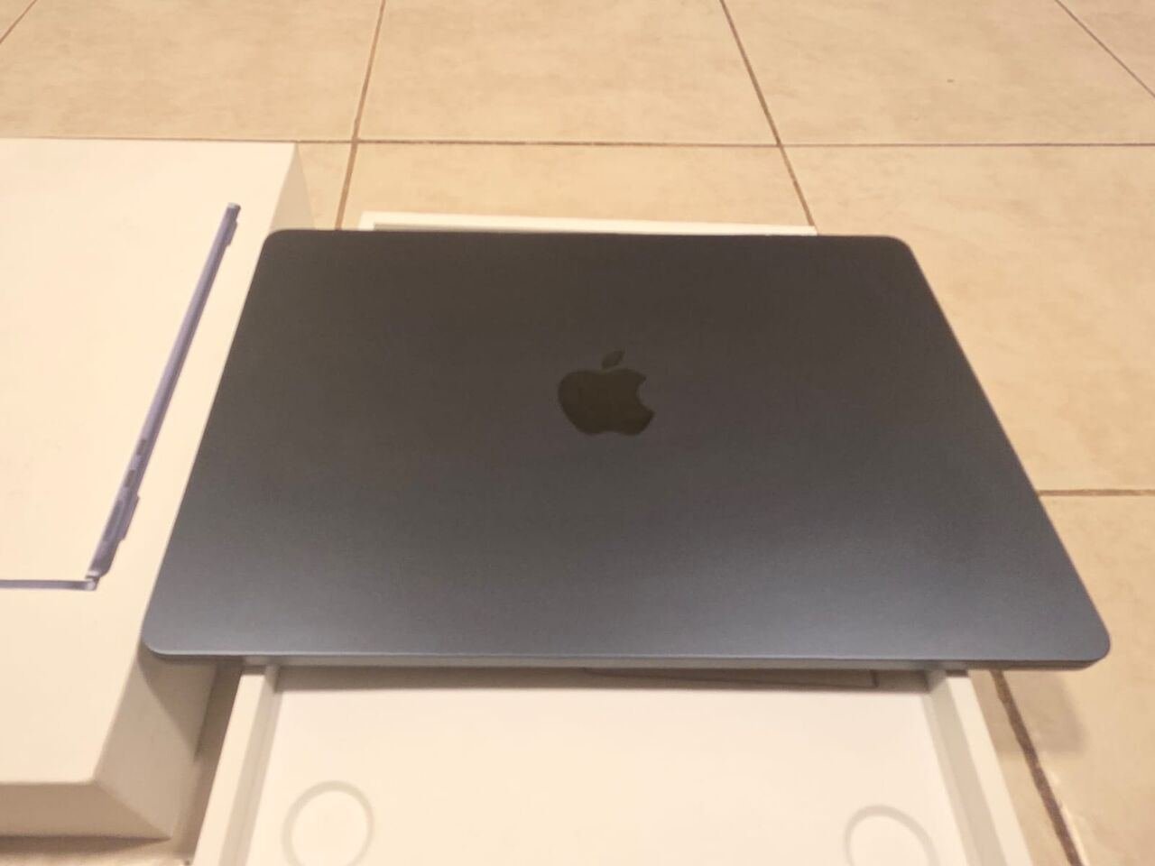 SAR 4200, Apple MacBook Air 13 Inch M5 (512GB/16GB) Black