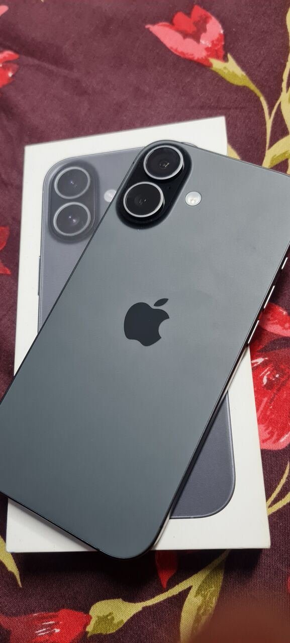 SAR 2800, Iphone 17 256GB Purchased From Jarir With Warranty And Bill
