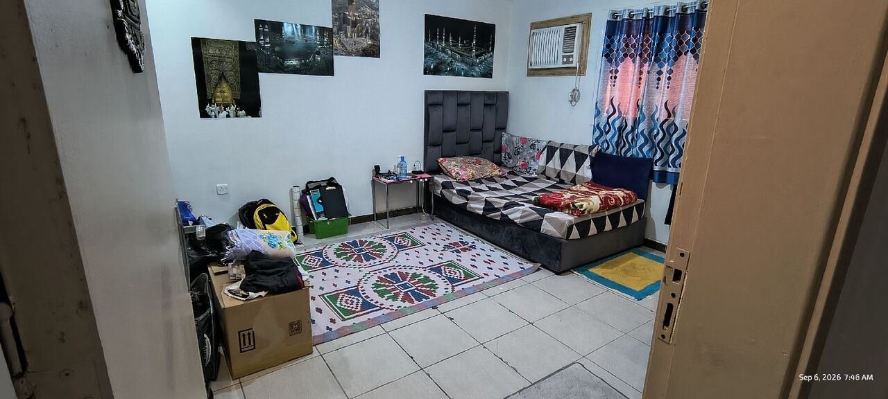 SAR 800/month, *🏠 ONE ROOM AVAILABLE IN 3 ROOM FLAT - SINGLE PERSON ONLY - JEDDAH 🏠*
