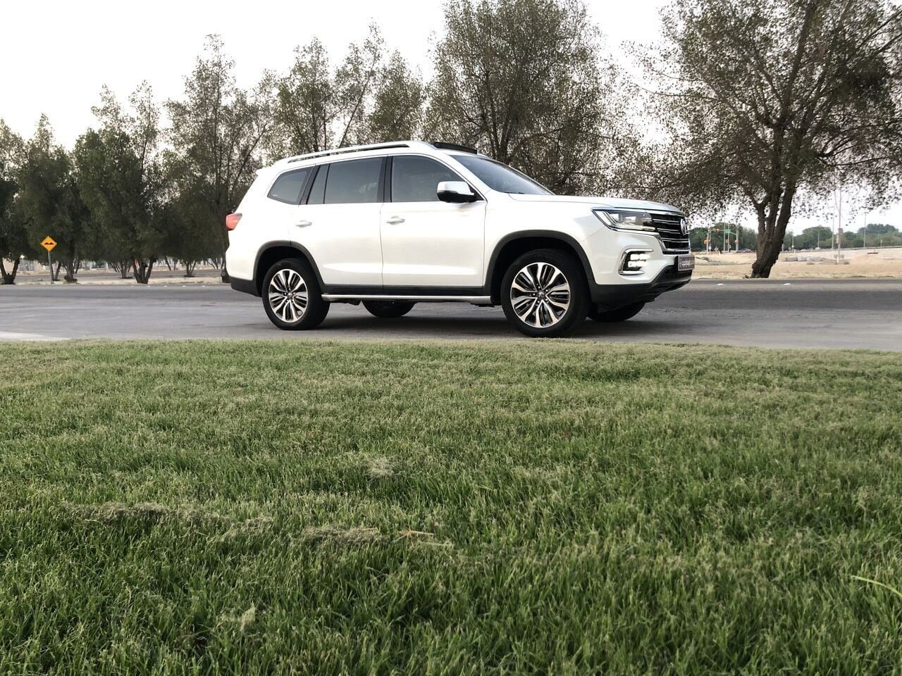 SAR 48000, MG RX8 SUV – 2021 – Fully Loaded – Factory Bodywork – 4WD (Excellent Condition), 2021, 152000 KM, Jubail Down