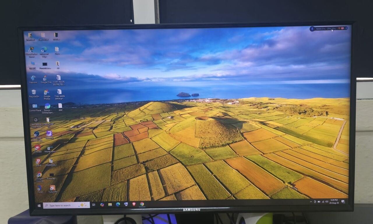 SAR 150, 24 Inch Samsung Monitor []150 SAR] 0501911736