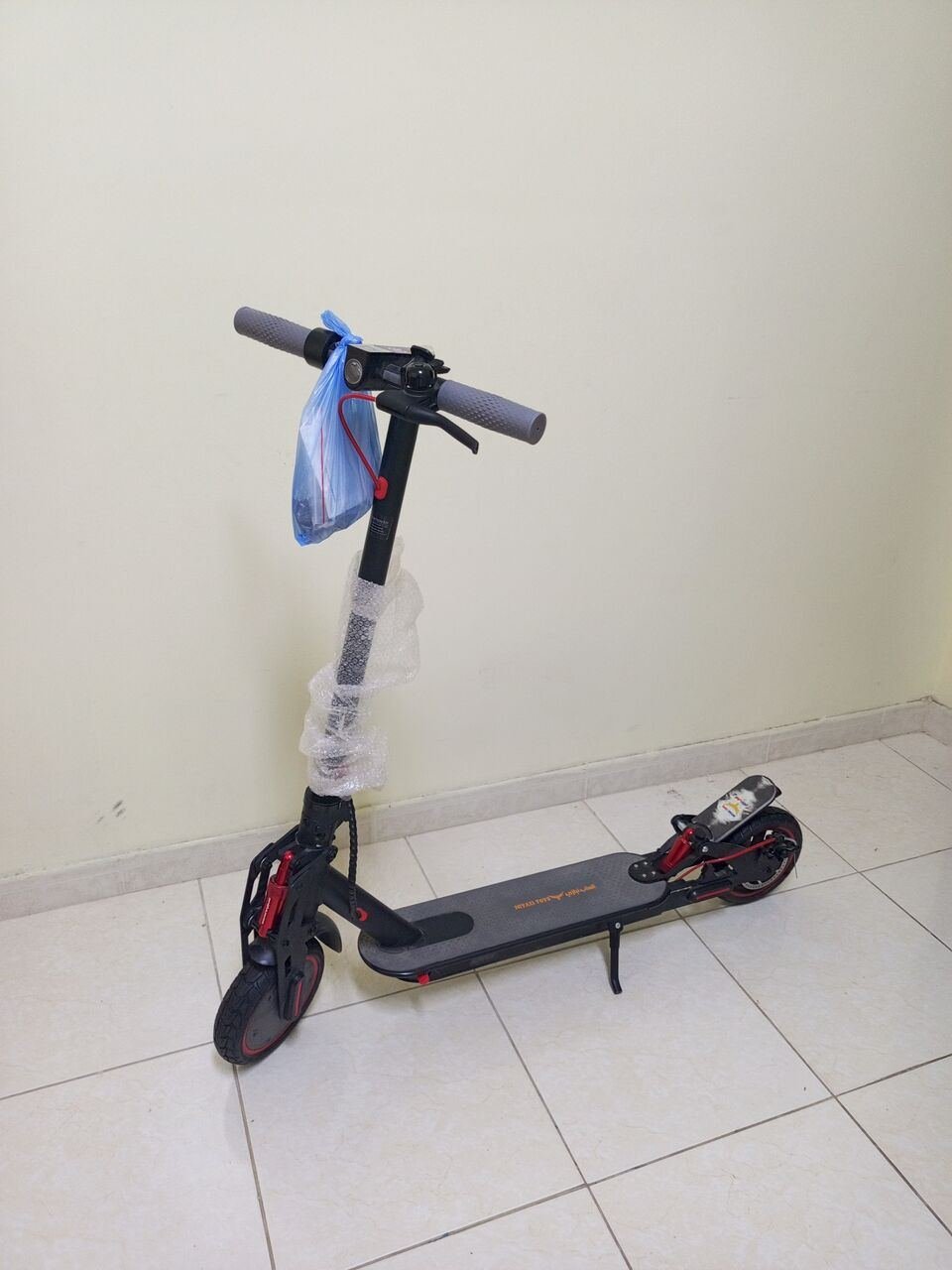 SAR 850, سكوتر كهربائي رياضي