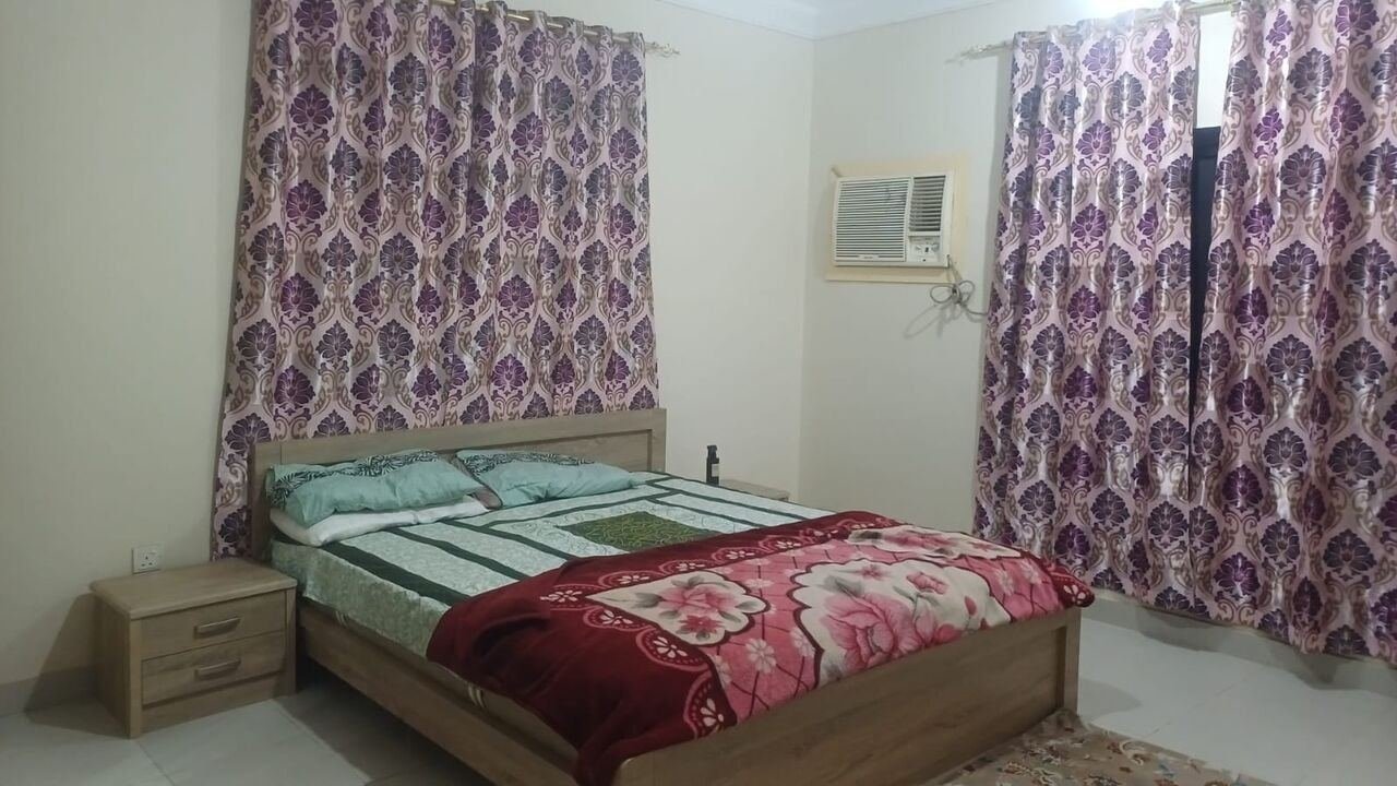 SAR 1200/month, Furnished, Seperate Room Available