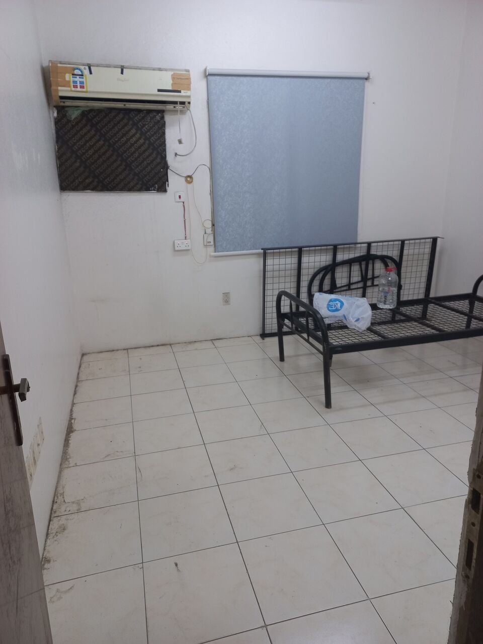 SAR 850/month, Room Available Near Coral Hotel 850 Per Month