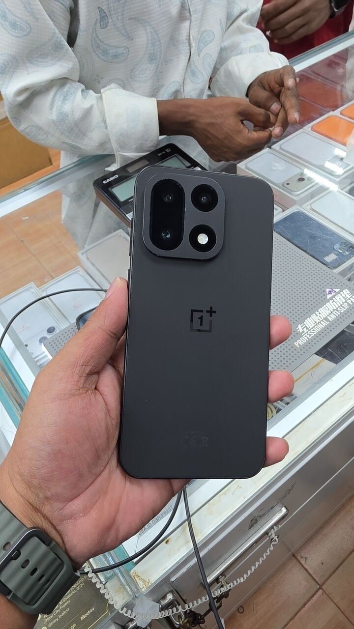 SAR 2900, One Plus 15 Global