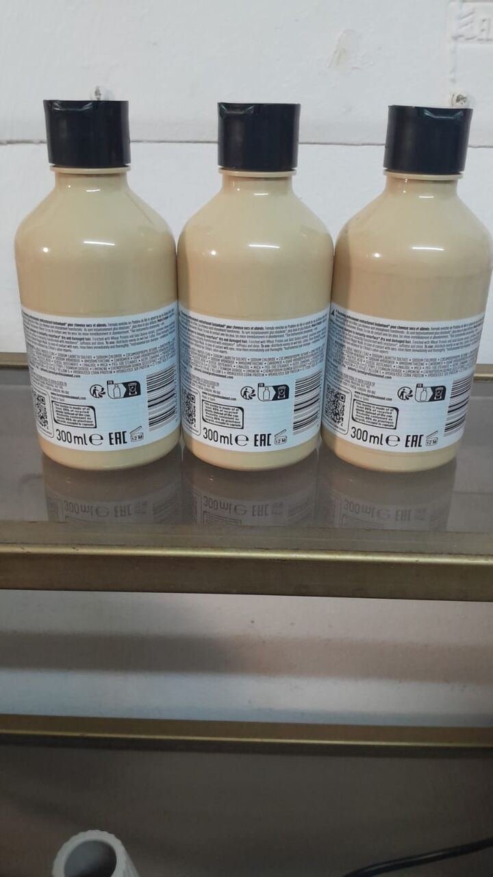 SAR 80, L'OREAL Professional Absolute Repair Shampoo