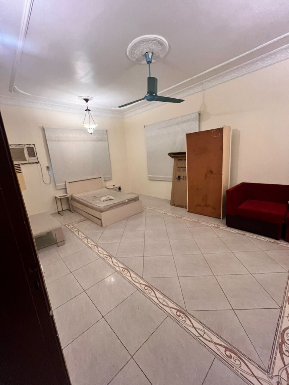 SAR 1300/month, One Semi Furnished Room Available For Rent