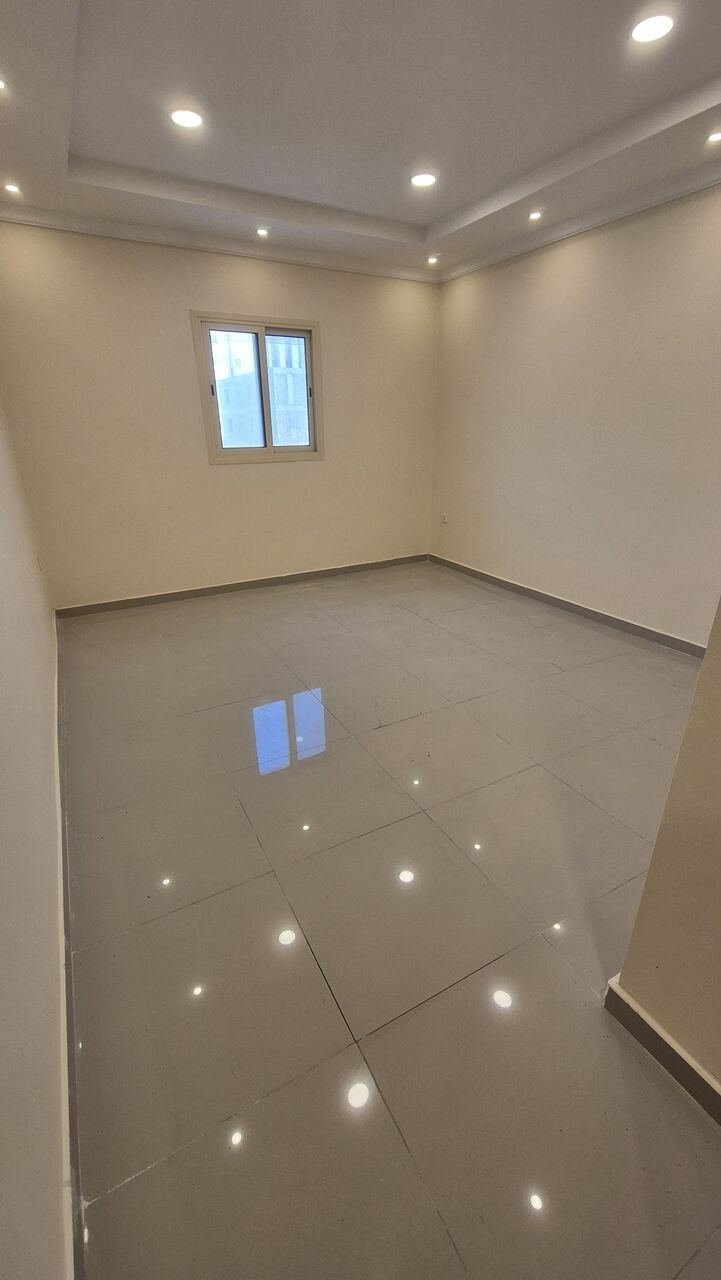 SAR 1400/month, Furnished Room For Rent For Single Female