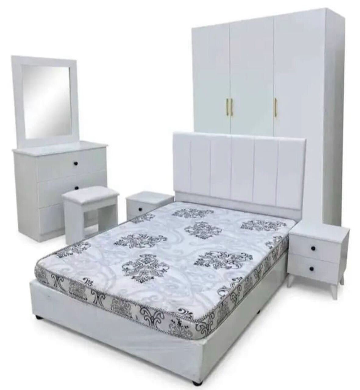 SAR 5, New Premium Quality Medium Size Bed 3 Door Wardrobe And Dressing Table Available