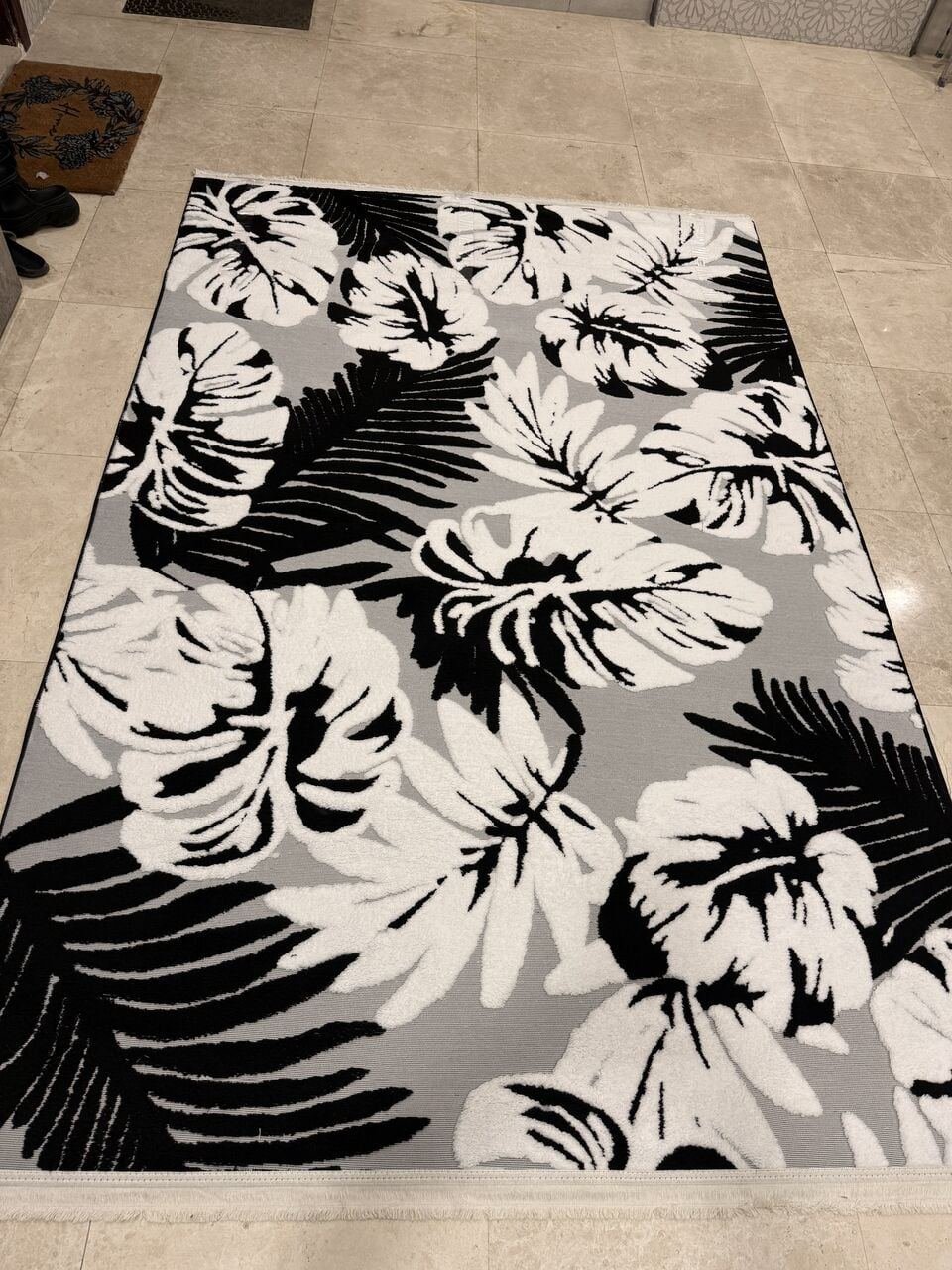 SAR 180, Carpet For Sale 200x300 New