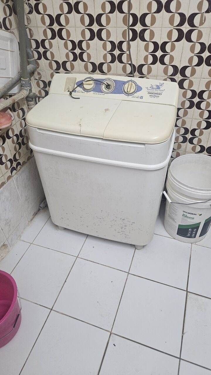 SAR 350, Washing Machine (deawoo)LG Fridge,gas Cylinder And Stove