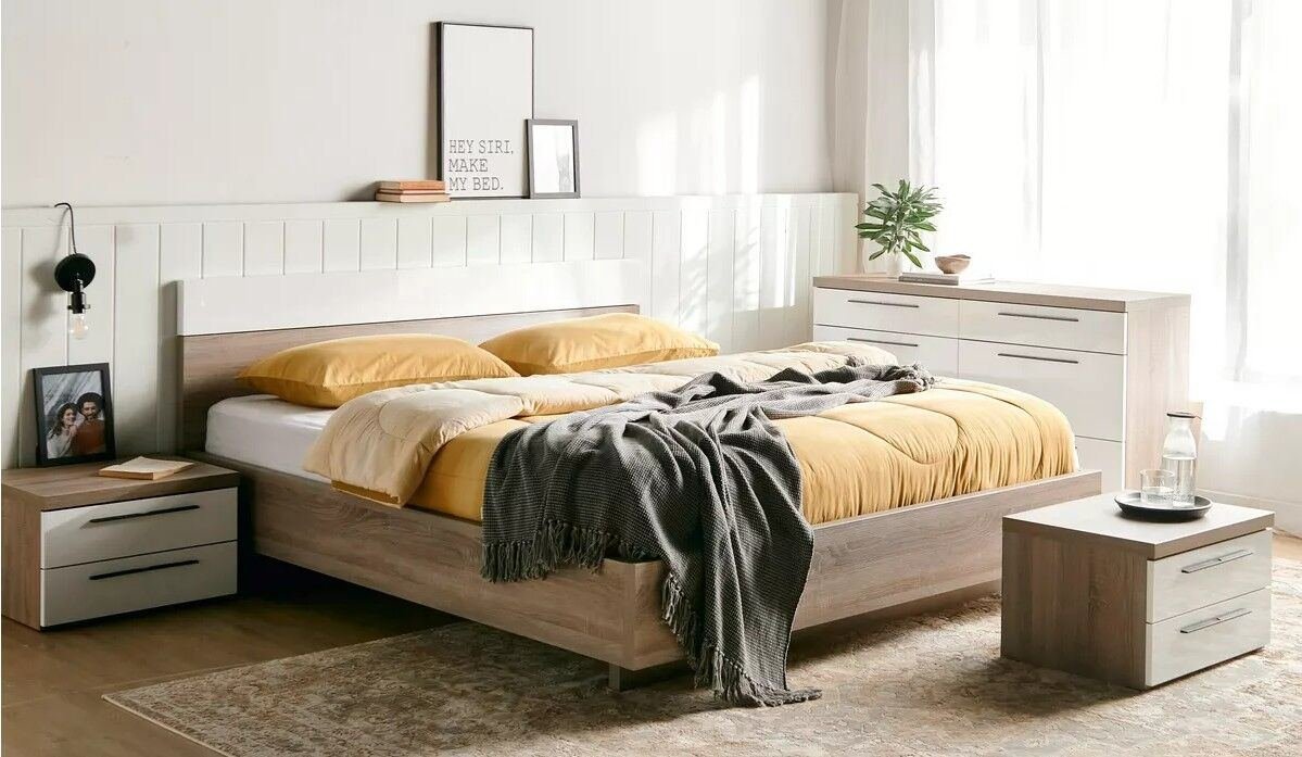 SAR 2200, 4-Piece King Bedroom Set - URGENTLY Sell