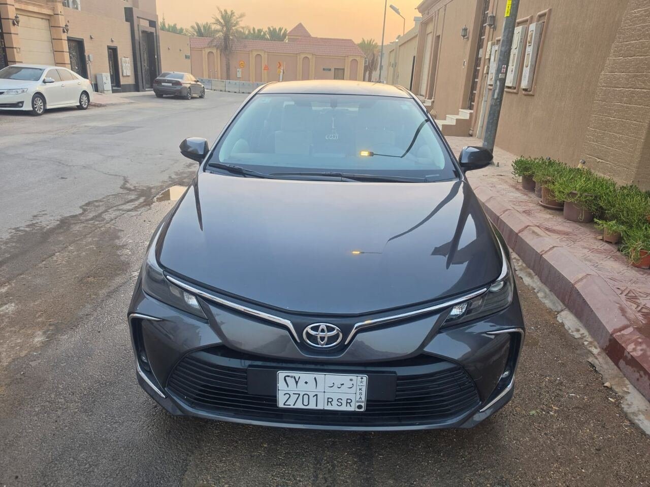 SAR 41, Toyota Corolla 2023, 2023, Automatic, 132000 KM, Corrola Steel Gray Color