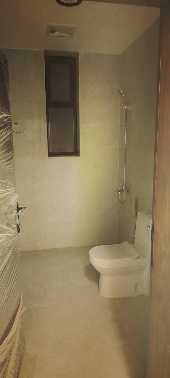 3 BR, 1300 Sq. Meter, 3BHK New Bulding To Rent