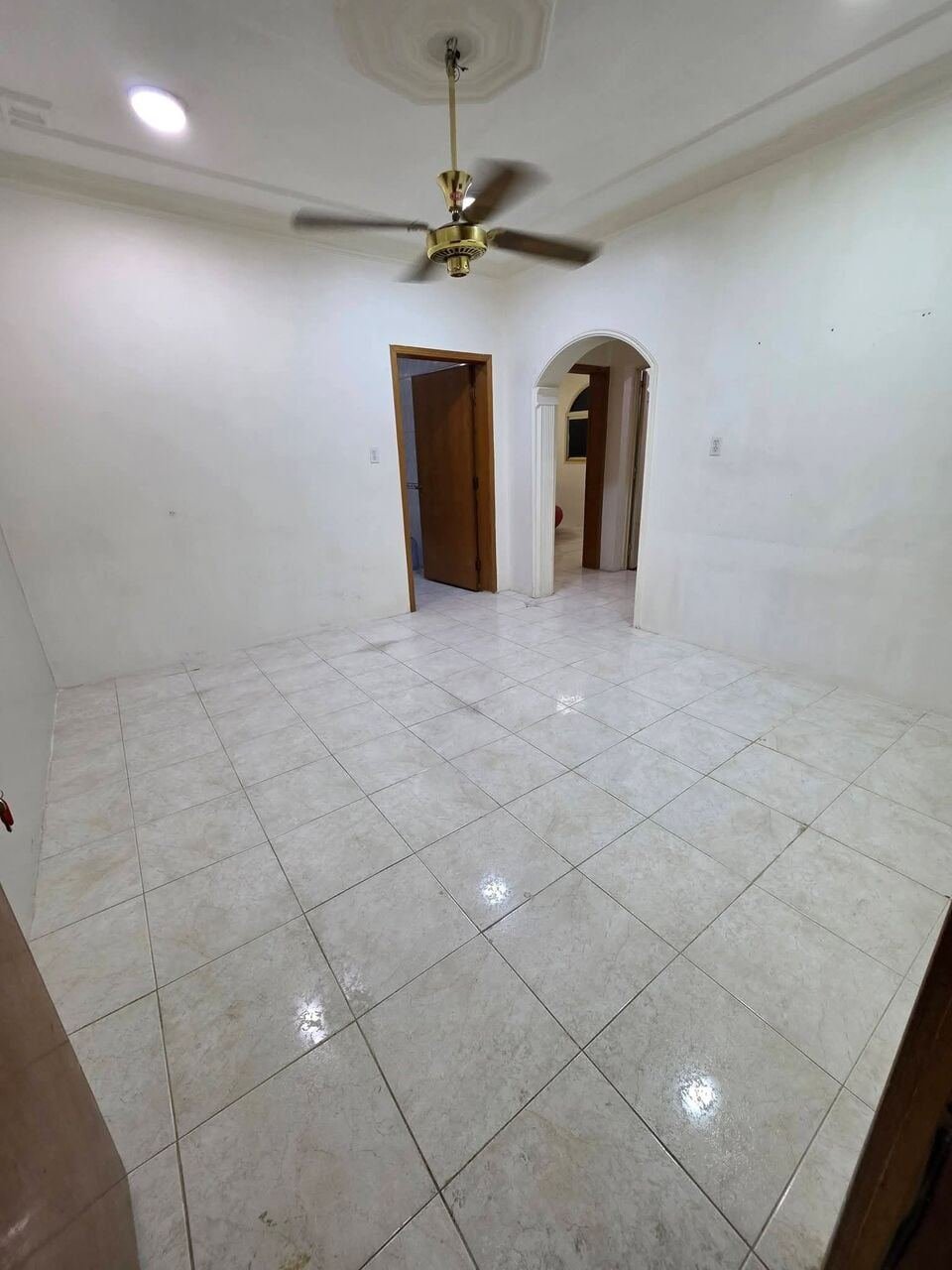 2 BR, FAMILY APARTMENT FOR RENT 🏠Layout: 2 Bedrooms + Living Room🚿 1 Bathroom 🍳 Kitchen