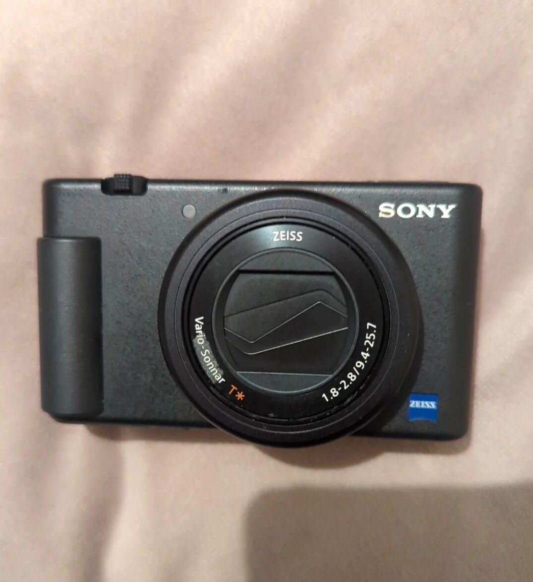 SAR 1500, Sony ZV-1