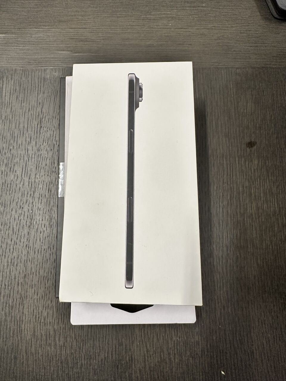 SAR 4200, IPhone Air 512GB – Space Black Sealed New