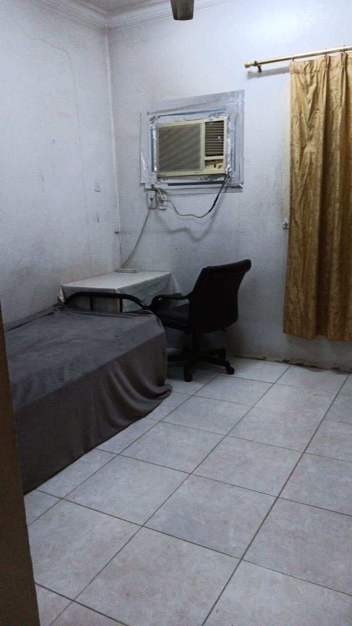 SAR 600/month, Urgent.1 Furnished Room Available In A BK Flat For Indian Bachelors