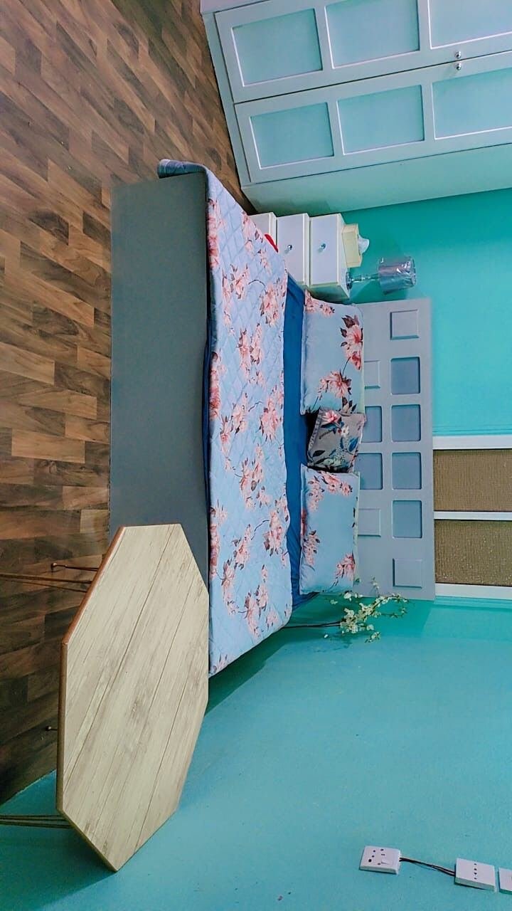 SAR 1400/month, Furnished, 3 BR, 3 Rooms Furnished Flat Available On Sharee Alhajj For Family