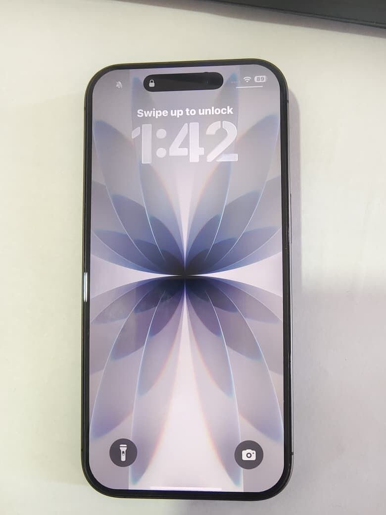 SAR 3200, IPhone 17 256GB Black