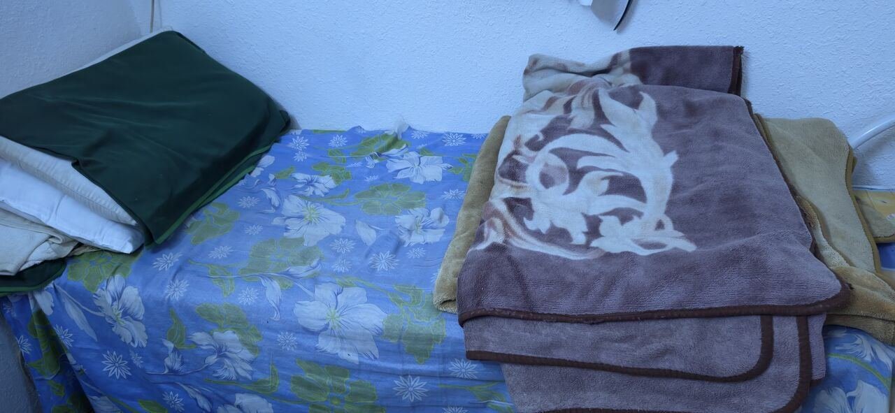 SAR 120/month, Good Price Best Location One Bed Space Available With Kitchen And Separate Toilet