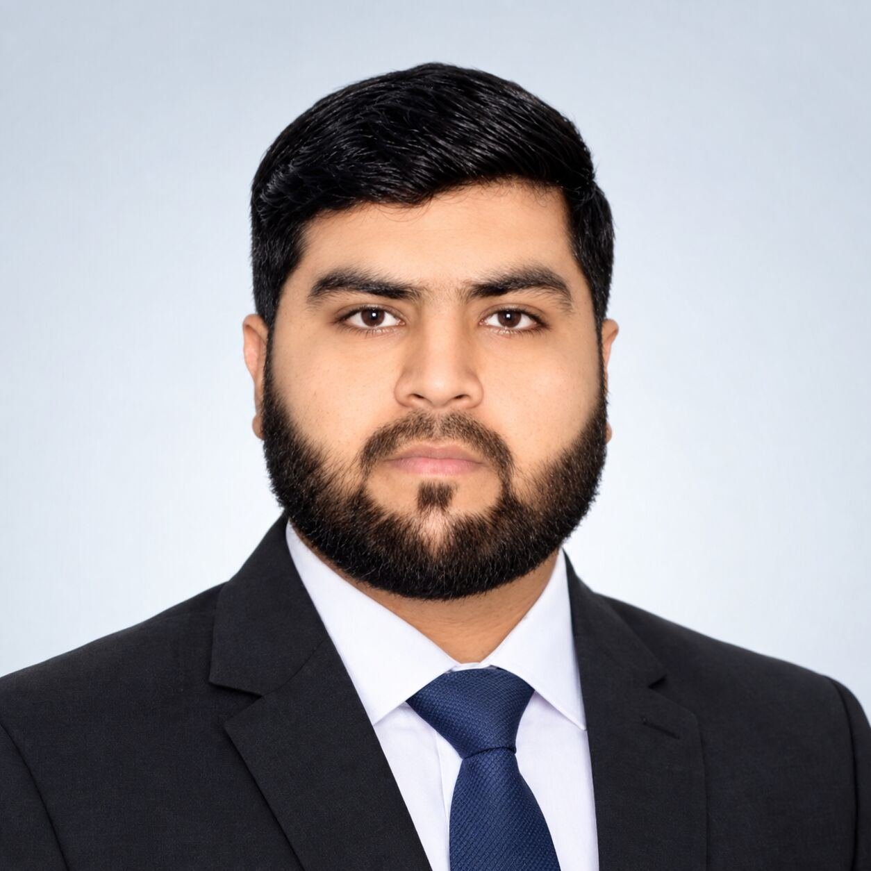 LTV Driver | Saudi & UAE Experience | Valid Saudi Driving License | Transferable Iqama