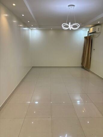 SAR 3000/month, 3 BR, 3BHK Semi-Furnished Flat Available For Rent In Khaldiya