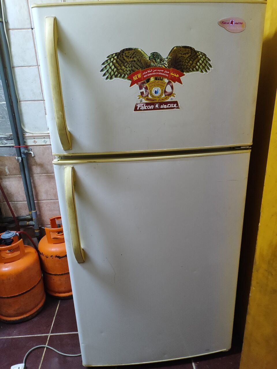 SAR 450, Double-door Fridge With Good Cooling.