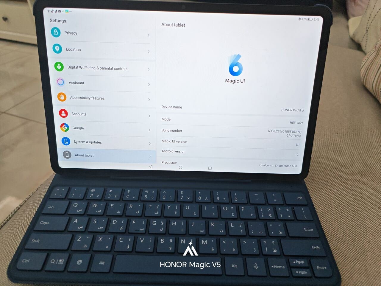SAR 450, Honor Pad 8 With Keyboard