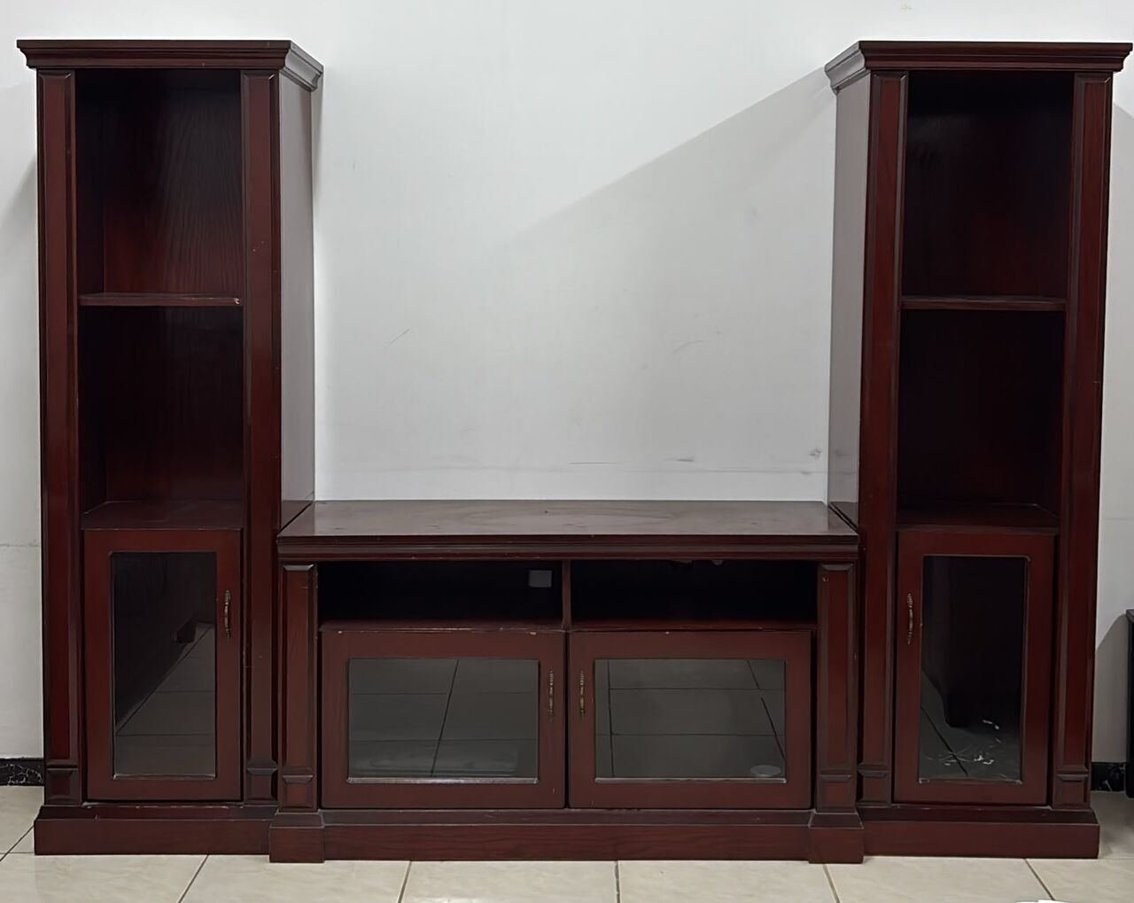 SAR 500, TV Cabinet With Side Cupboards
