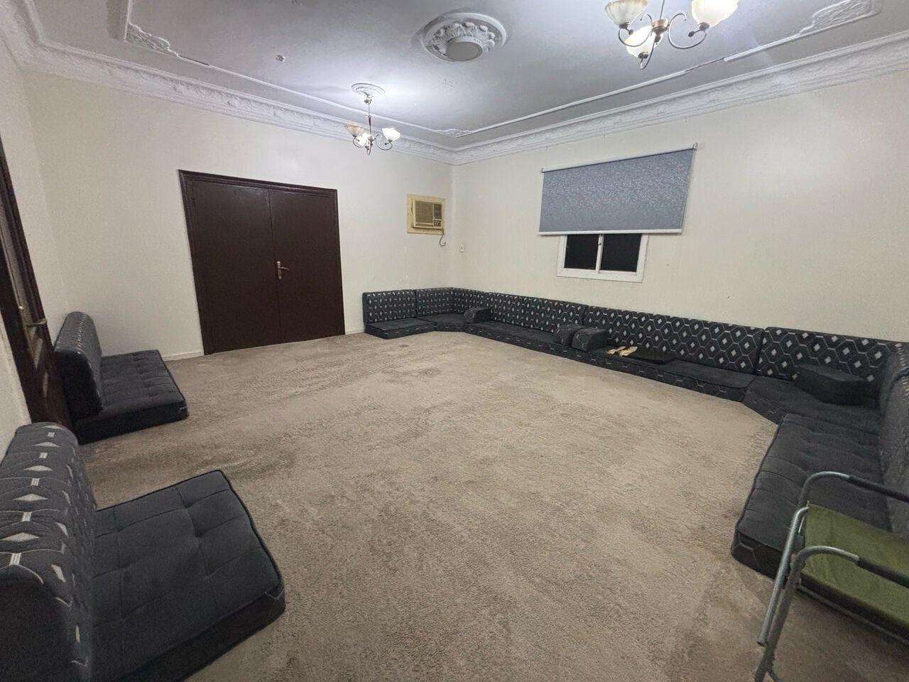 SAR 1300/month, Room Available For Small Family / Executive Bachelor