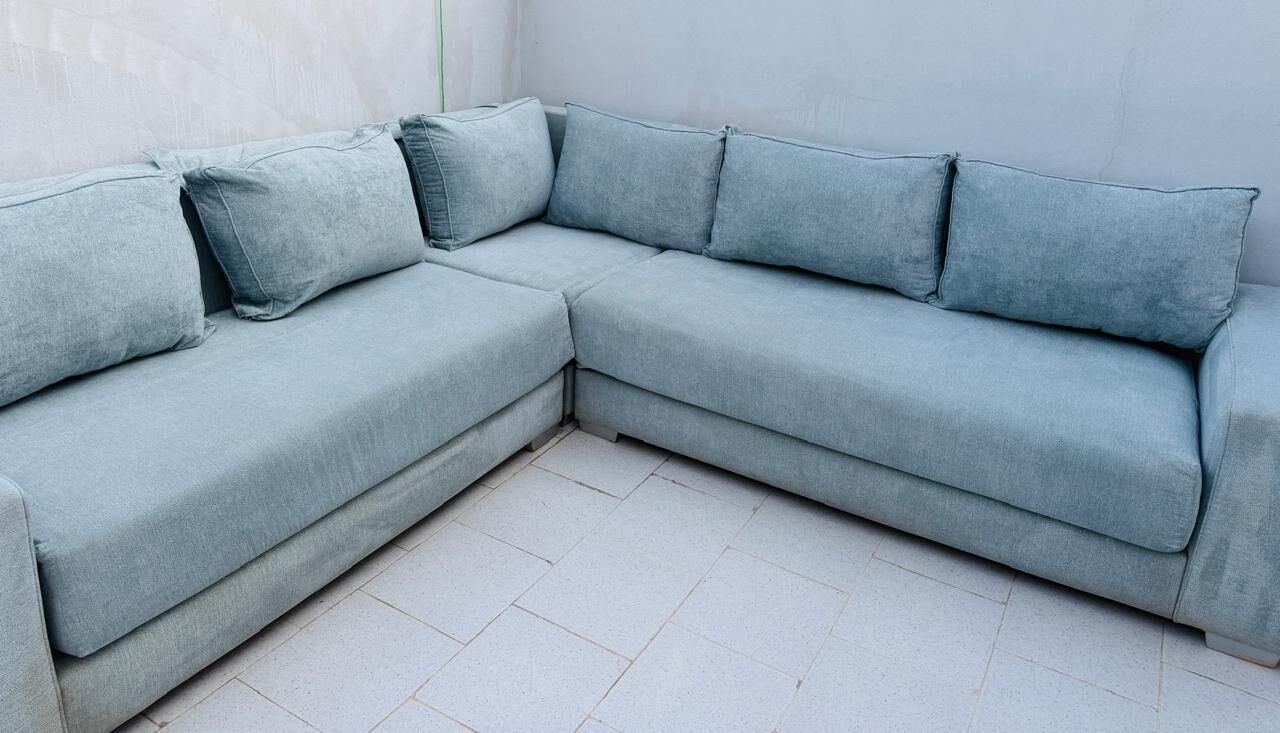 SAR 700, Sofa Set, Study Table