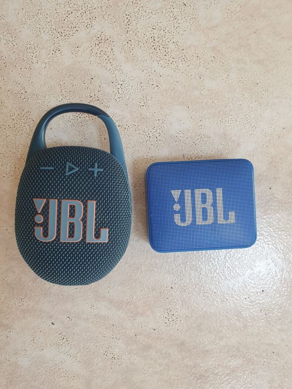 SAR 65, J B L...Bluetooth