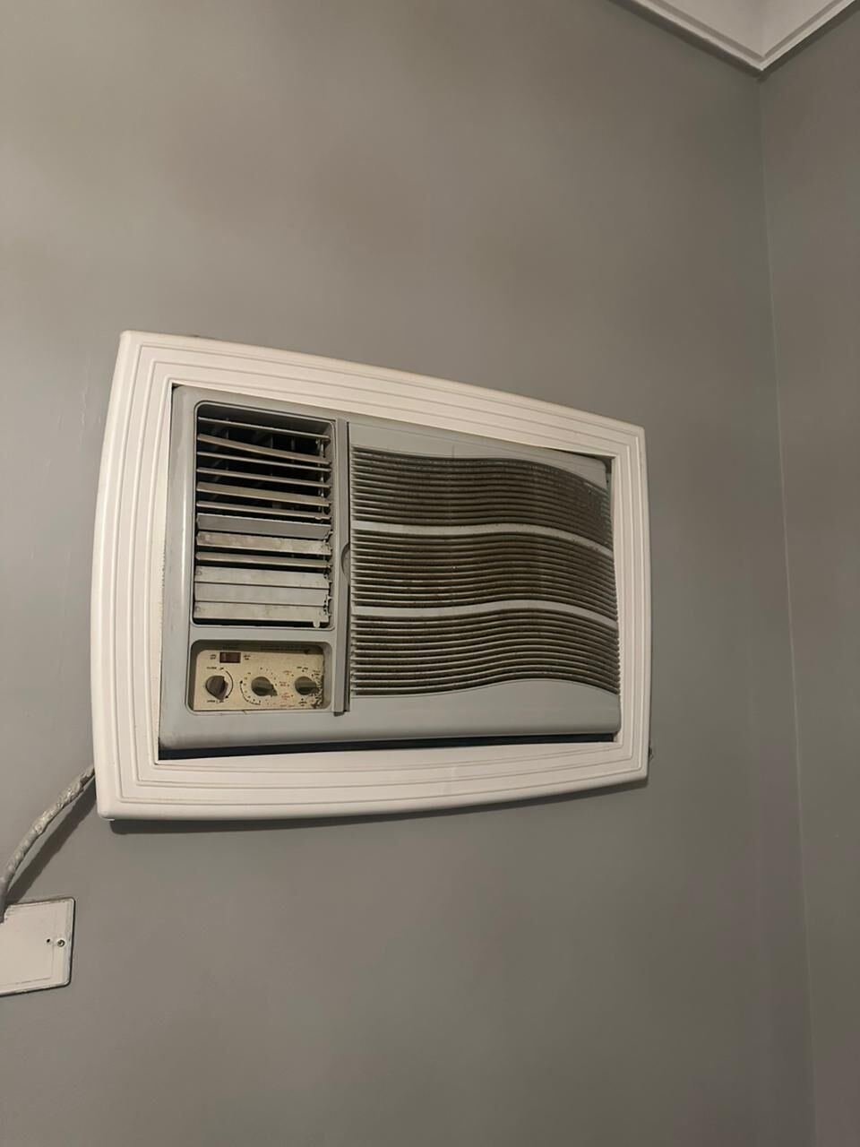 SAR 550, Used Air Conditioner