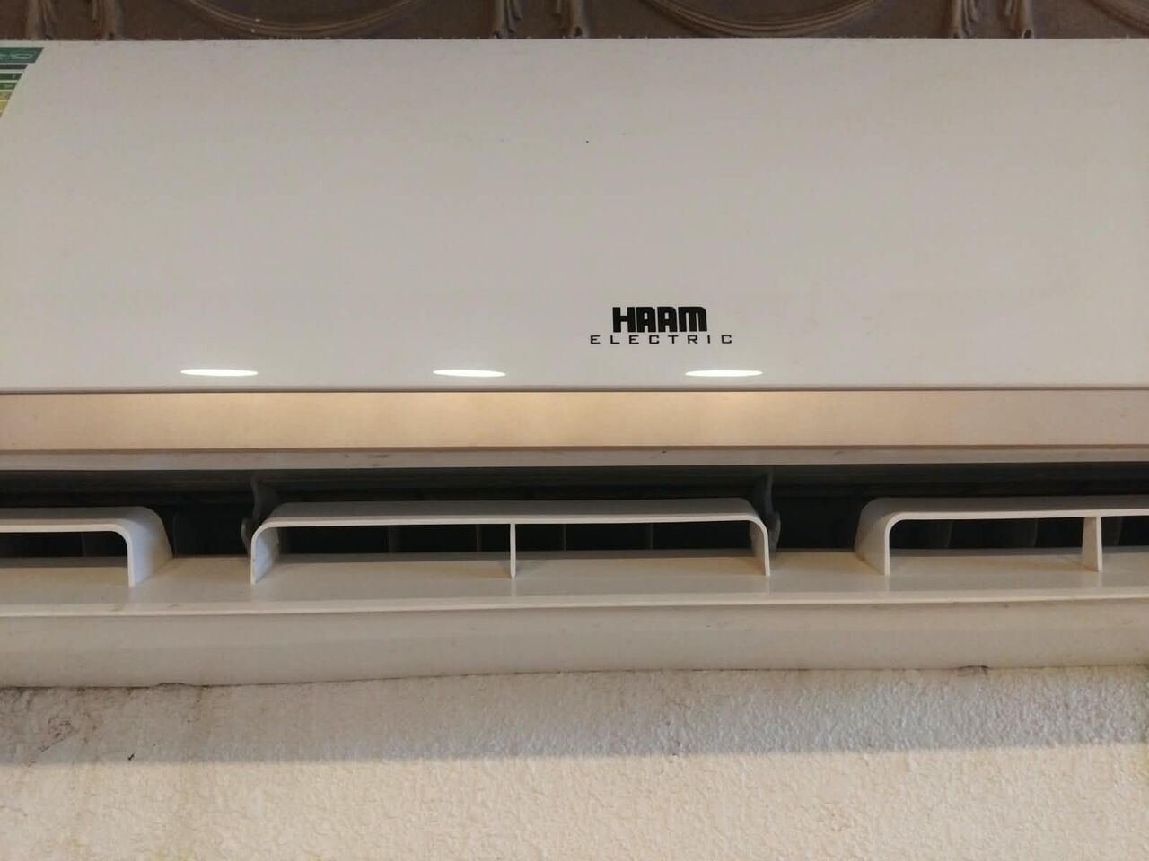 SAR 600, 3 Pcs Split AC's