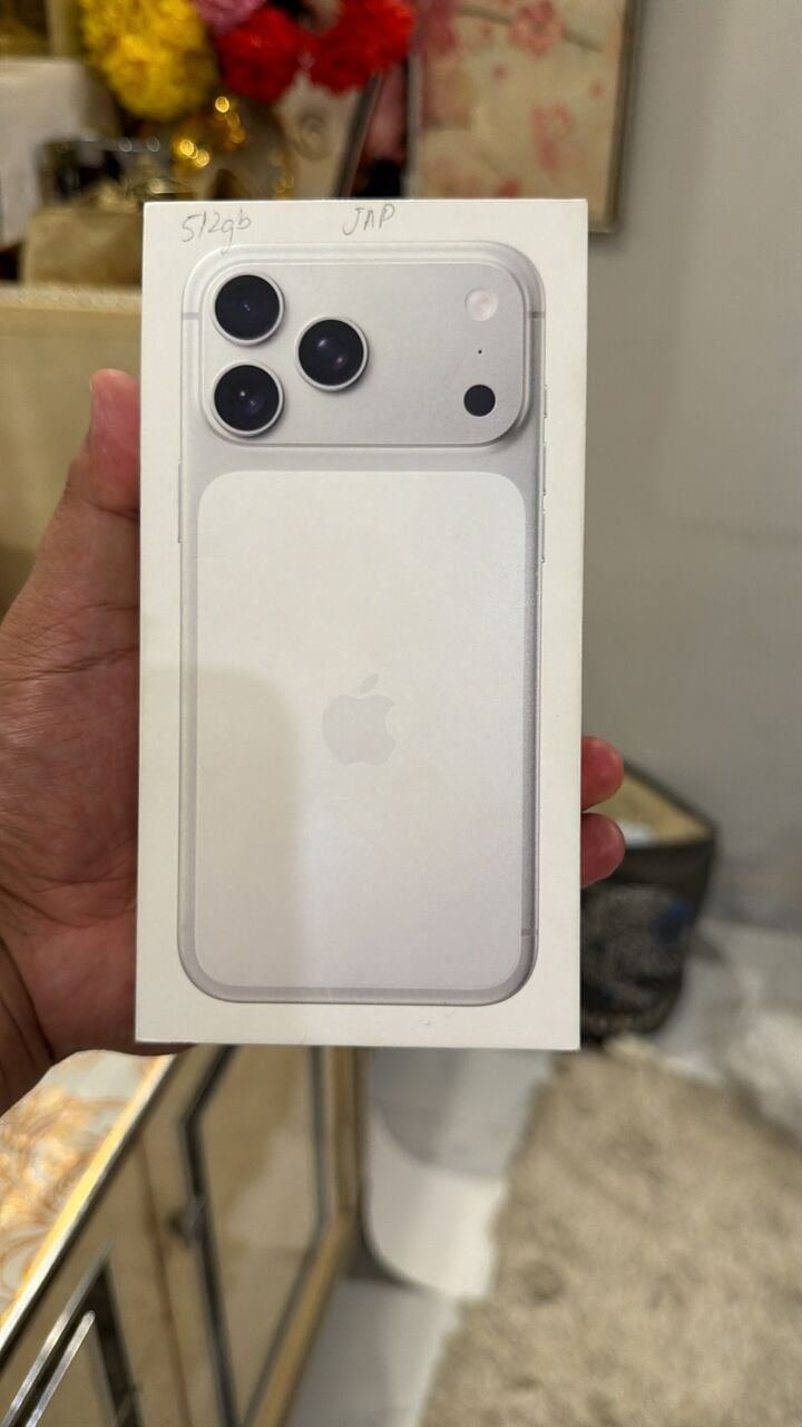 SAR 5600, IPhone 17 Pro Max 512 GB Silver Color (Brand New)