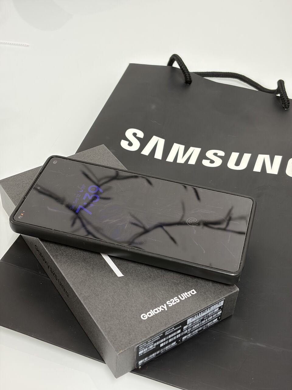 SAR 3600, Samsung Galaxy S25 Ultra 512GB – Titanium Jet Black