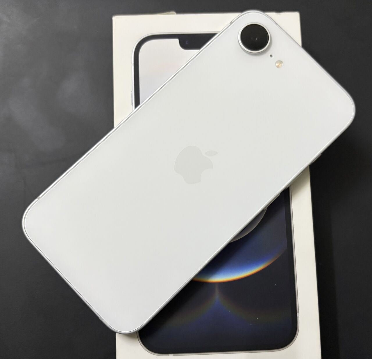 SAR 1600, Apple IPhone 16e