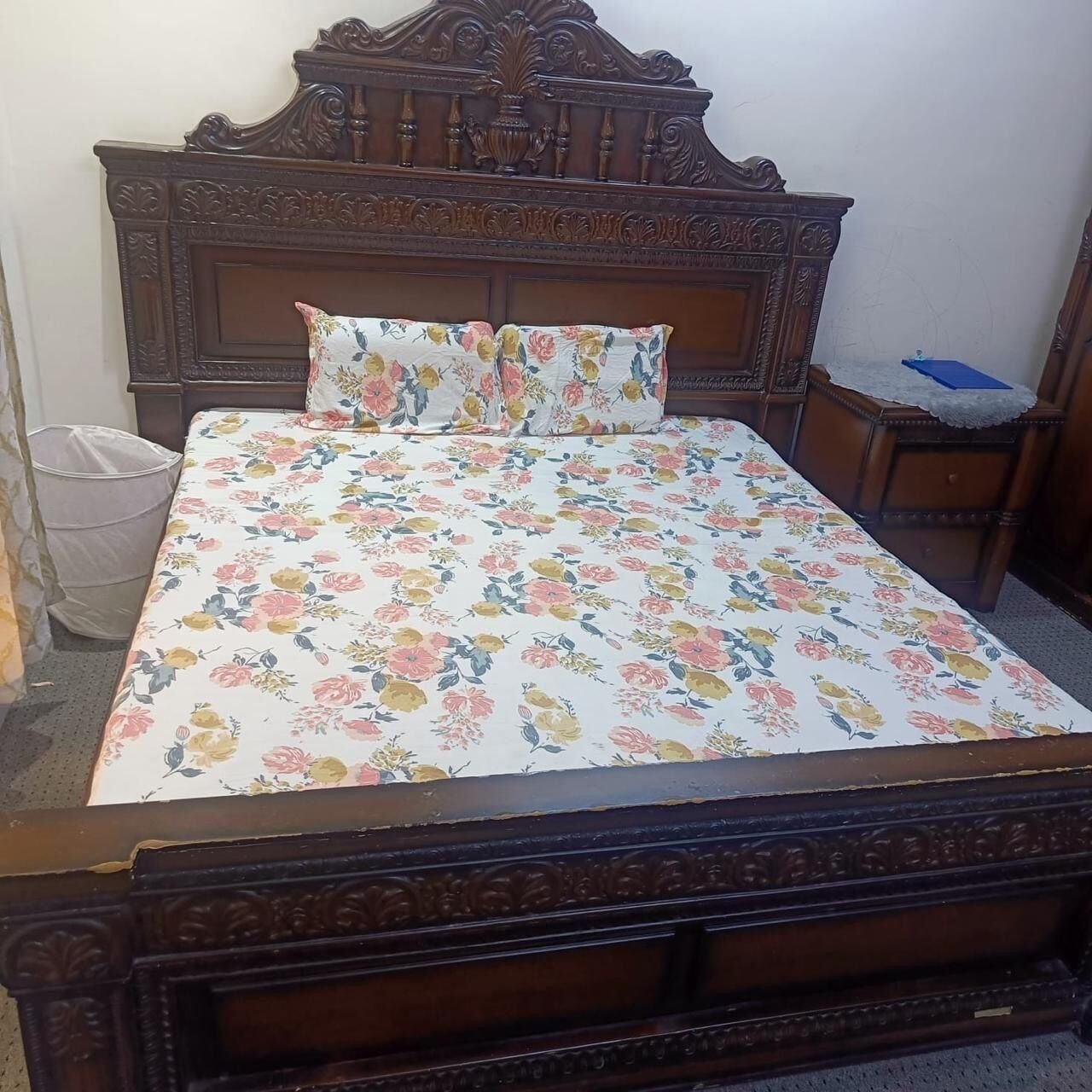 SAR 1200, Bedroom Set For Sale - Good Condition