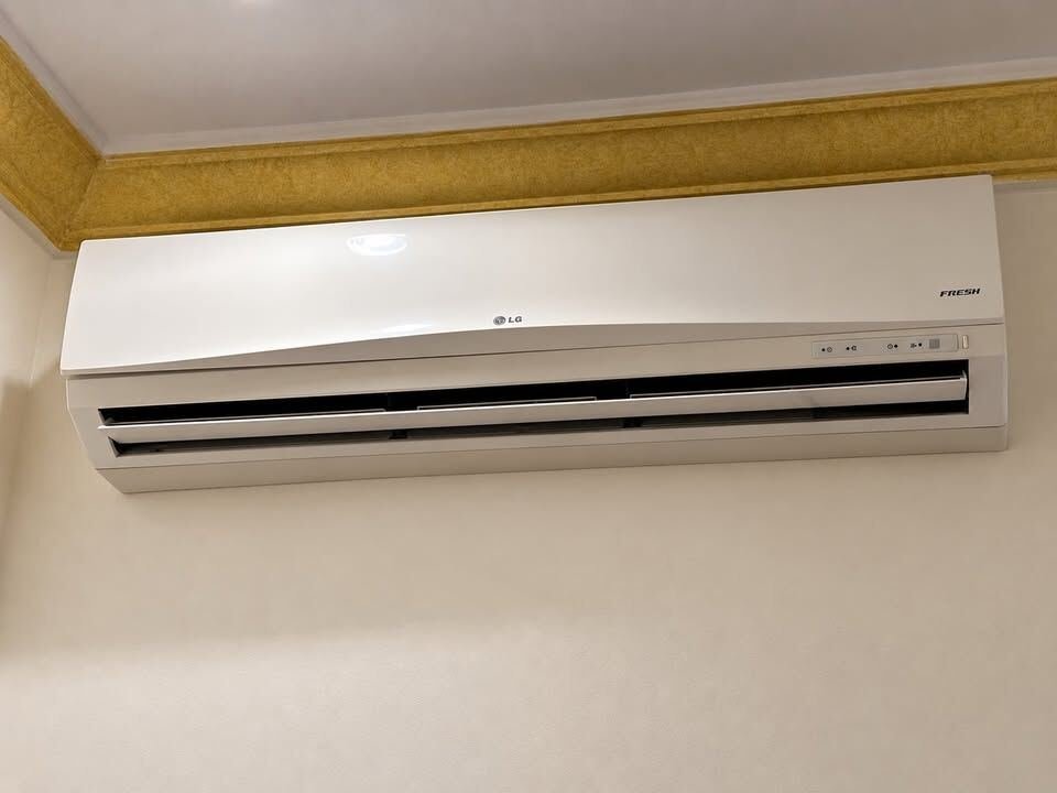 SAR 700, LG Split AC 1.5 Ton (18,000 BTU) / مكيف LG سبليت 1.5 طن (18,000 وحدة حرارية بريطان