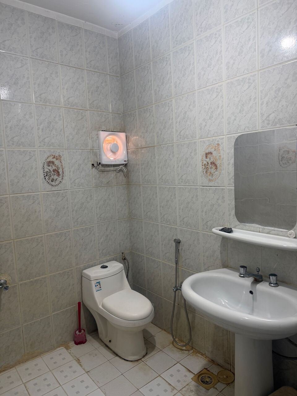 SAR 1000/month, Furnished, Room For Rent -1000 Riyal Al Nahada Dst Near Modern Middle East School