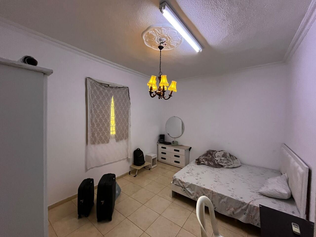 SAR 1600/month, Single Room Is Avaialble For Bachelors