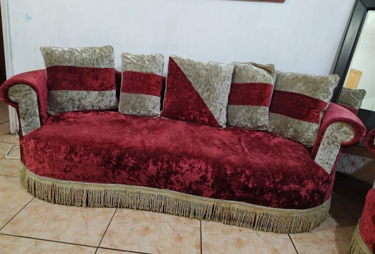 SAR 1, Sofa 7 Seater And Cupboard