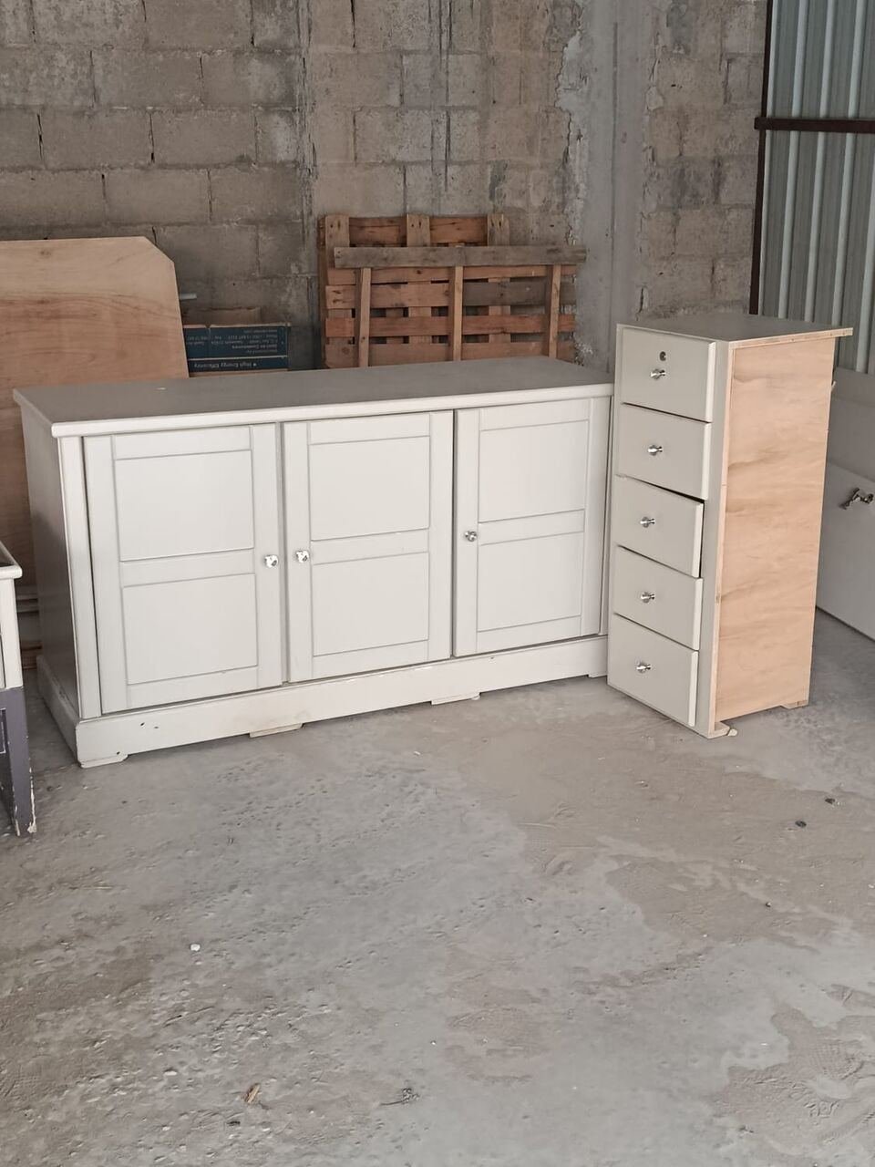 SAR 1500, Elegant Premium Bedroom Set – Modern & Stylish